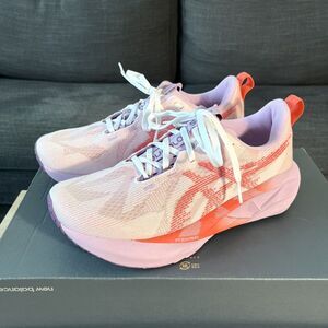 ASICS Novablast 5 Pink Purple Running Shoes 1012B765 Women's Size 8